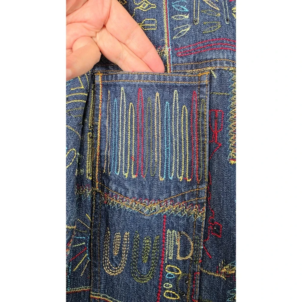 Chicos Design Jean Jacket Womens Sz 2 Blue Embroidered Beaded Denim Tribal Boho‎